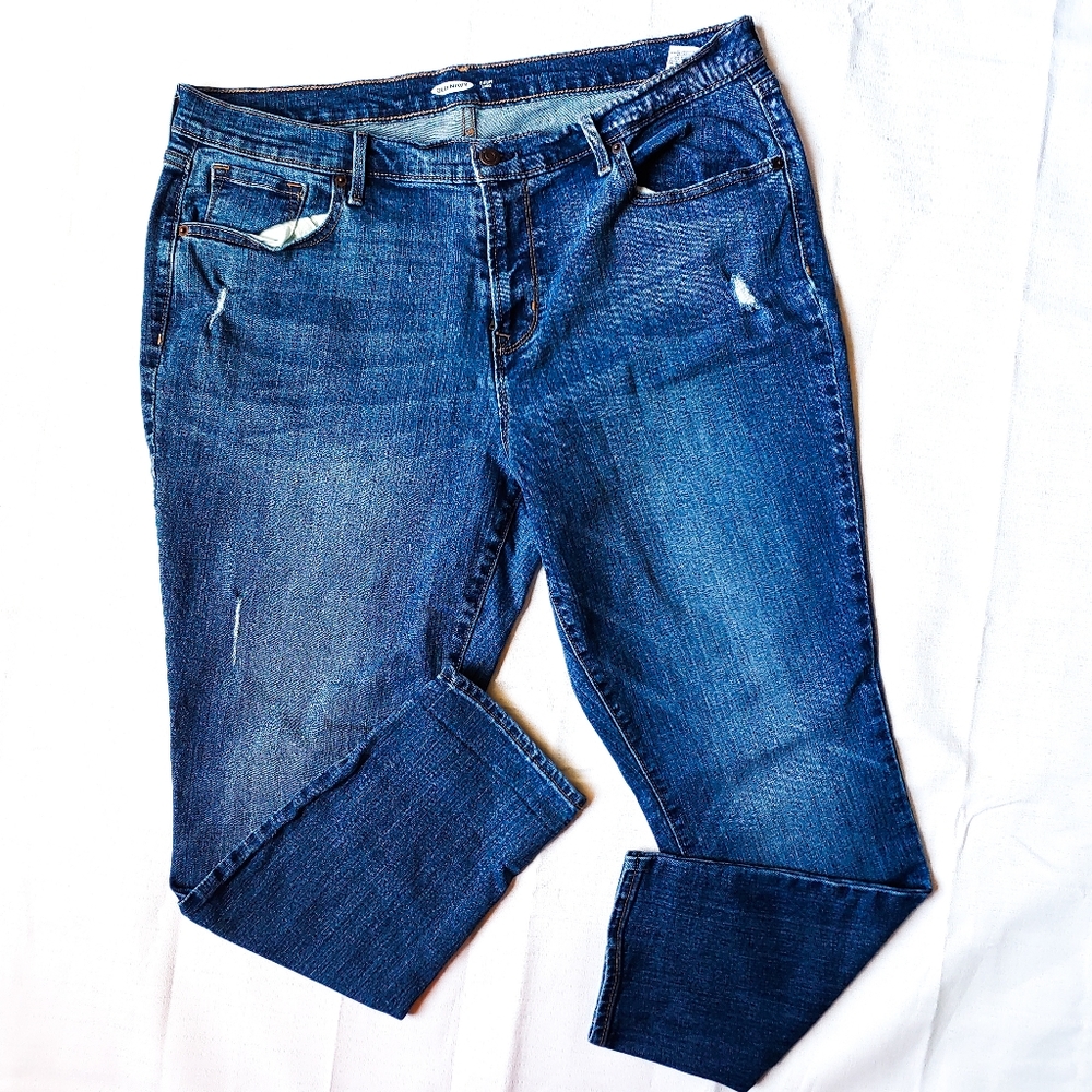 Old Navy Curvy Skinny Distressed Jeans 16 …
